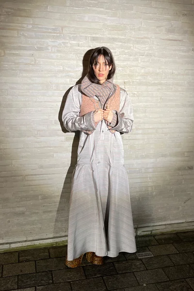 Look 24
